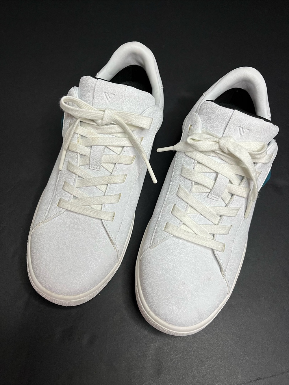 Vessi White Soho Sneaker 2 - Size 7 - Picture 3 of 9